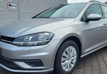 VW Golf 242.000 km 7.999 &euro; Nürnberg 90449