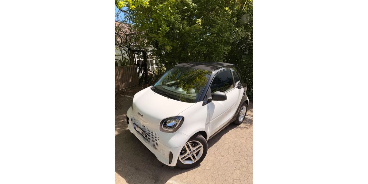 Smart ForTwo 15.600 km 10.190 &euro; Fürth 90762