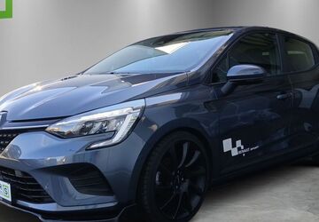 Renault Clio 5.046 km 14.990 &euro; Nürnberg 90471