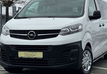 Opel Vivaro 112.000 km 22.900 &euro; Fürth 90763