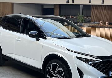 Nissan Qashqai 11.704 km 29.440 &euro; Cadolzburg bei Nürnberg 90556