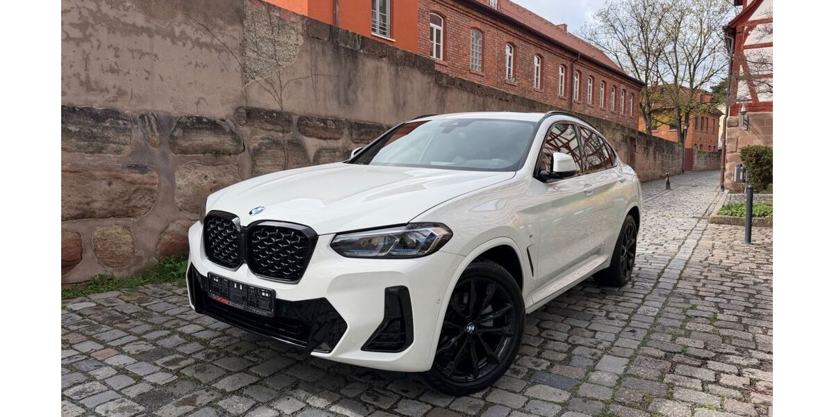 BMW X4 33.000 km 48.500 &euro; Haag 91126