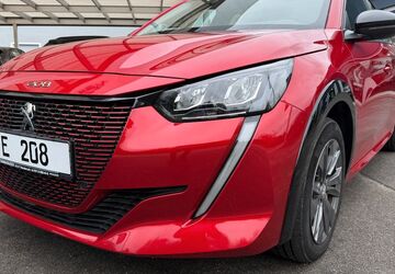 Peugeot 208 37.000 km 17.990 &euro; Hersbruck 91217