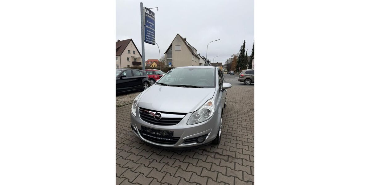 Opel Corsa 118.900 km 2.999 &euro; Forchheim 91301
