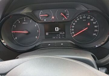 Opel Crossland (X) 86.000 km 8.400 &euro; Stein 90547