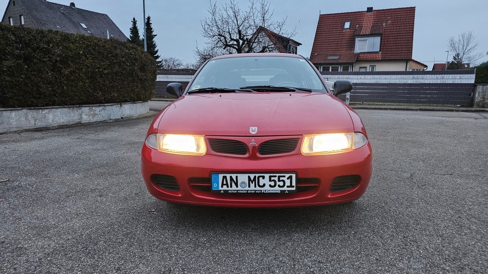 Mitsubishi Carisma 95.000 km 1.899 &euro; Petersaurach 91580