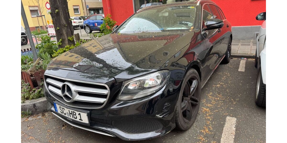 Mercedes-Benz E 220 285.000 km 15.800 &euro; Nürnberg 90459