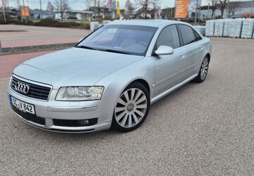 Audi A8 382.000 km 6.990 &euro; Roth 91154