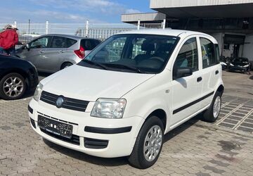 Fiat New Panda 114.566 km 699 &euro; Nürnberg 90439