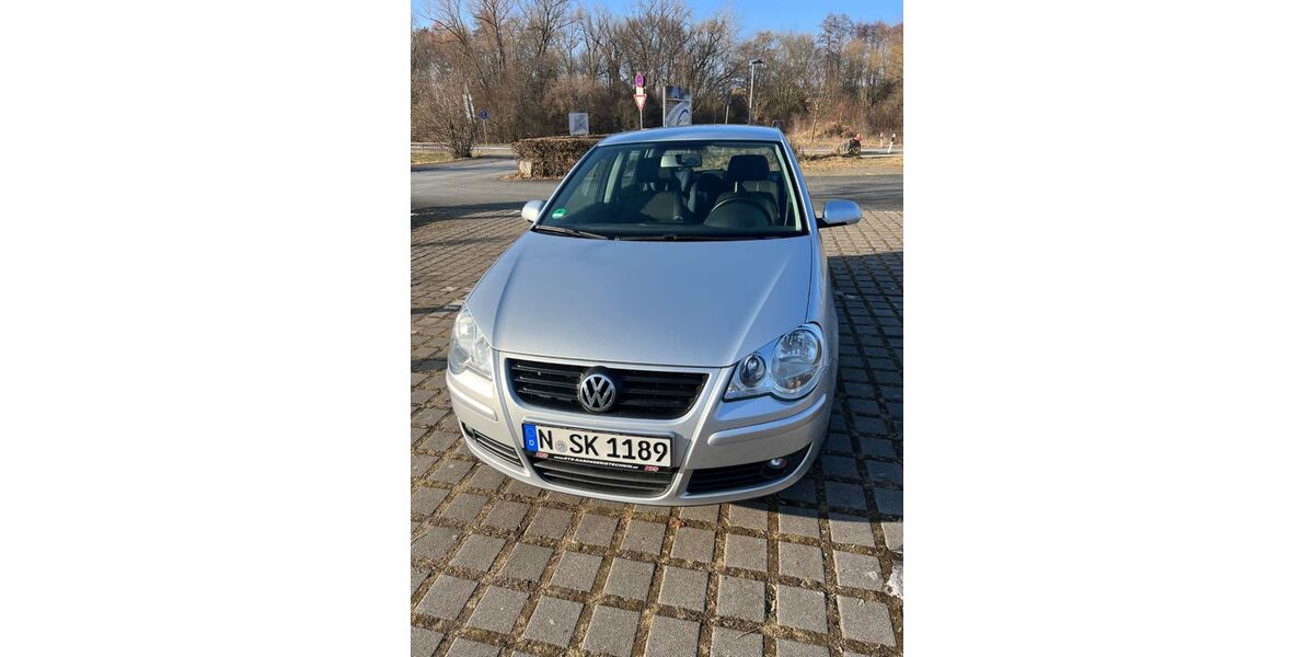 VW Polo 73.000 km 3.900 &euro; Winkelhaid 90610