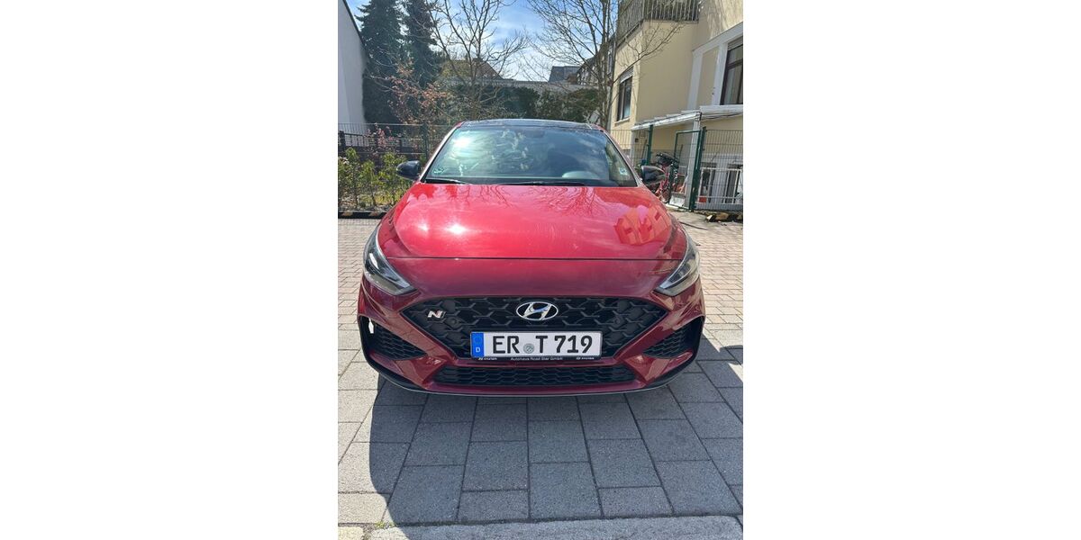 Hyundai i30 80.102 km 25.900 &euro; Erlangen 91054