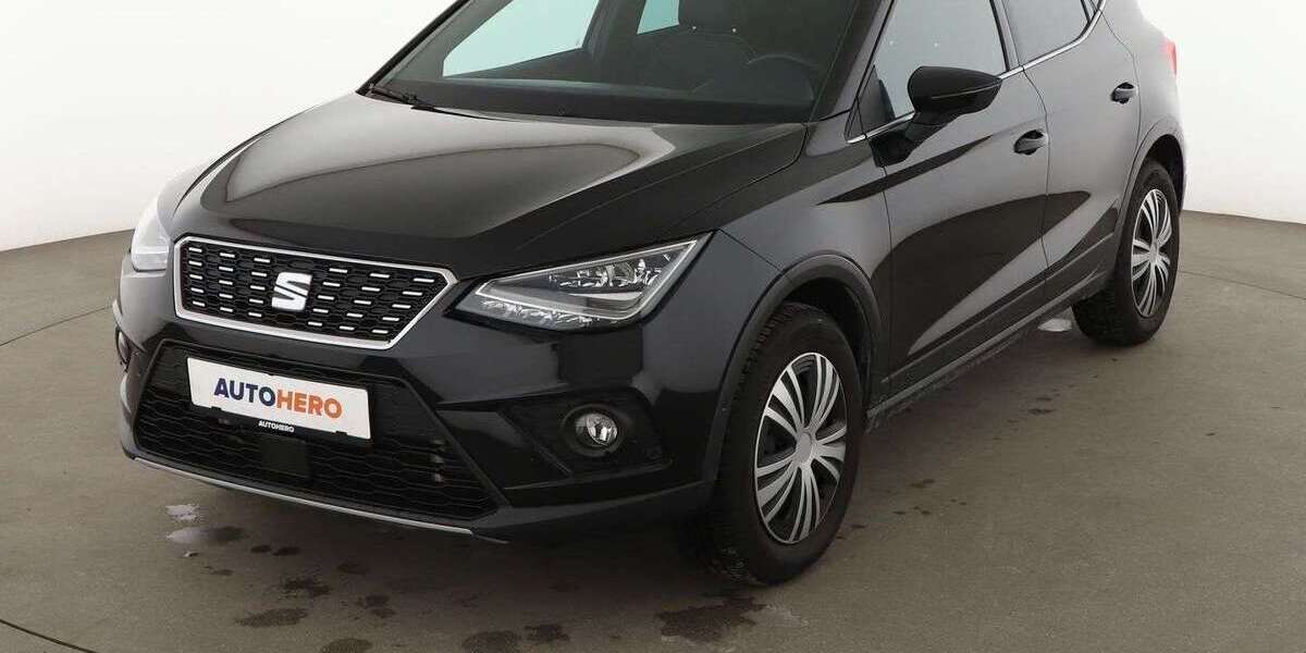 Seat Arona 30.745 km 17.990 &euro; Nürnberg 90441