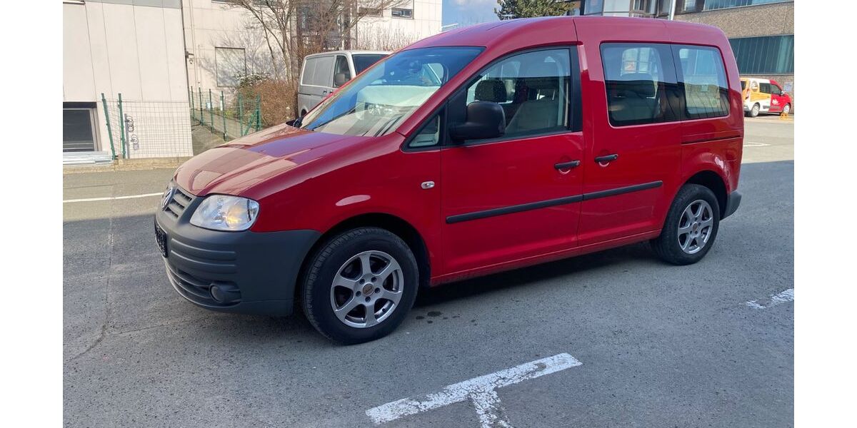 VW Caddy 199.000 km 3.990 &euro; Nürnberg 90431