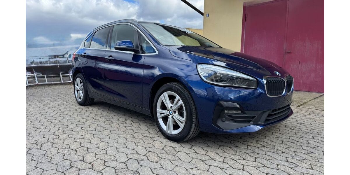 BMW 218 Active Tourer 52.184 km 11.900 &euro; Nürnberg 90431