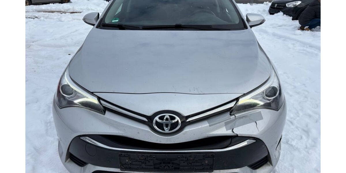 Toyota Avensis 203.000 km 10.100 &euro; Burgthann-Oberferrieden 90559