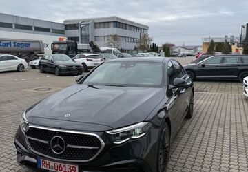 Mercedes-Benz E 220 30.000 km 73.900 &euro; Roth 91154