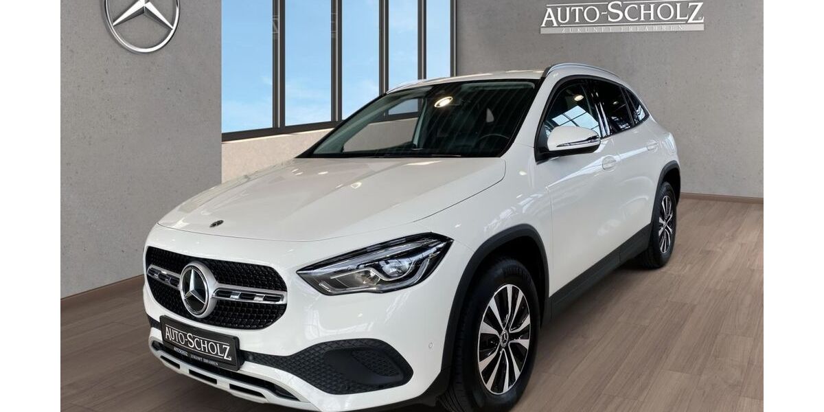 Mercedes-Benz GLA 250 68.460 km 28.413 &euro; Nürnberg 90425