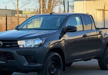 Toyota Hilux 267.500 km 19.040 &euro; Nürnberg 90441