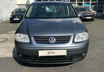 VW Touran 388.000 km 1.450 &euro; Nürnberg 90451