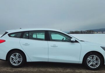 Ford Focus 71.000 km 13.800 &euro; Nürnberg 90473