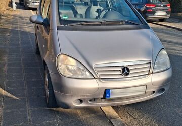 Mercedes-Benz A 190 130.000 km 570 &euro; Nürnberg 90439