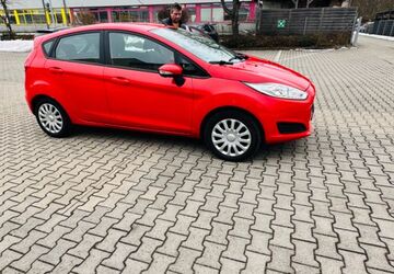 Ford Fiesta 33.747 km 7.300 &euro; Nürnberg 90489