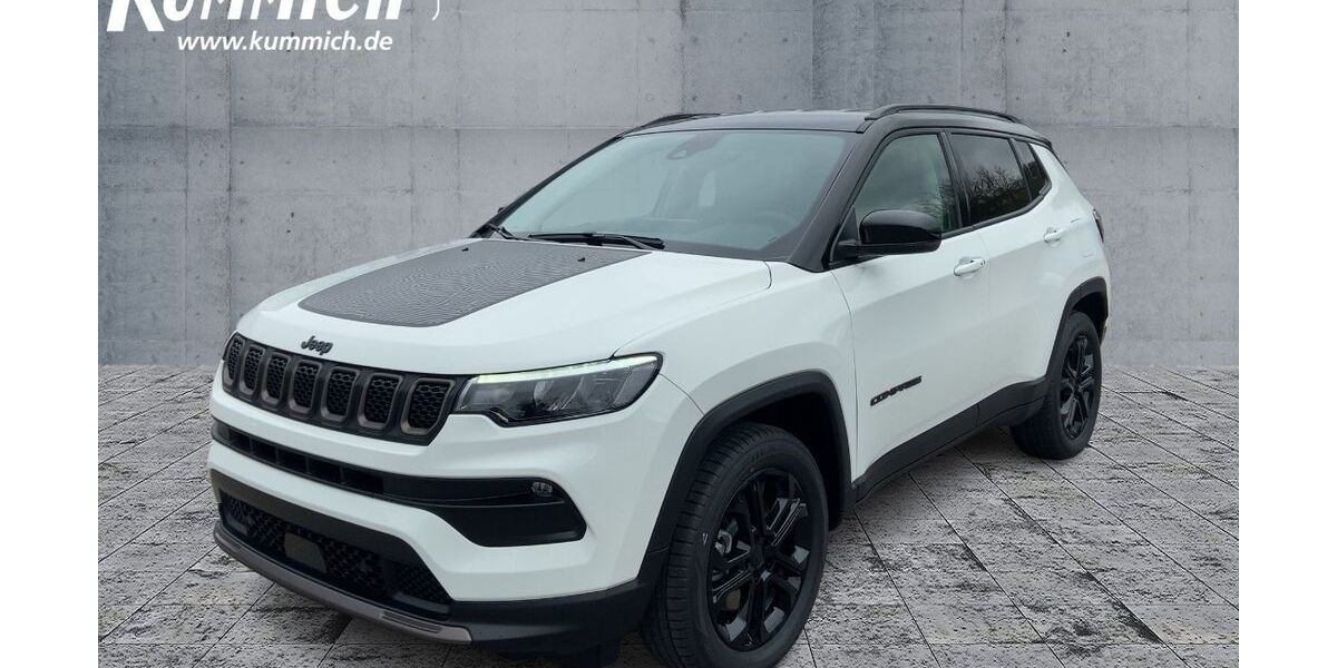 Jeep Compass 44.720 km 22.290 &euro; Fürth 90765