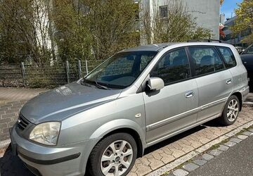 Kia Carens 175.000 km 1.199 &euro; Nürnberg 90455